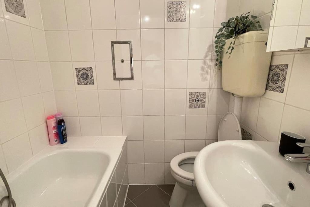 Mariahilfer Street Apartment เวียนนา ภายนอก รูปภาพ